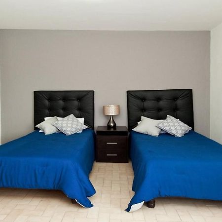 Econosuites مونتيري المظهر الخارجي الصورة