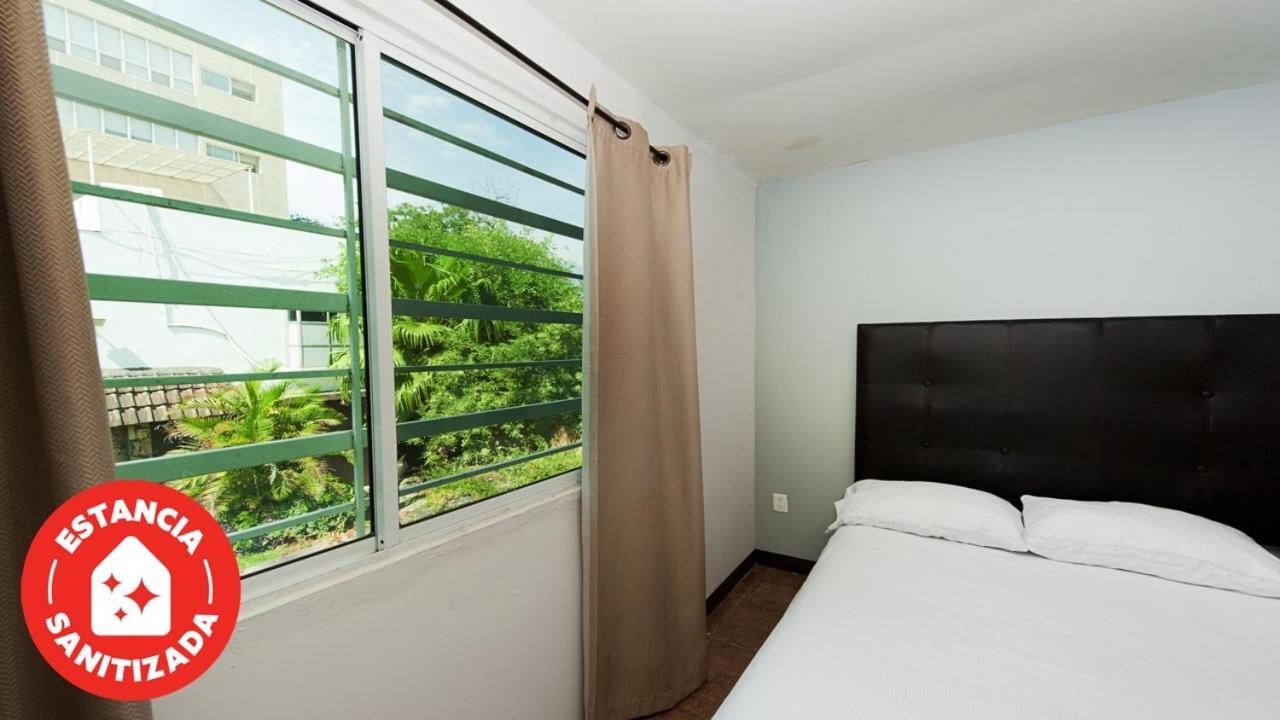 Econosuites مونتيري المظهر الخارجي الصورة