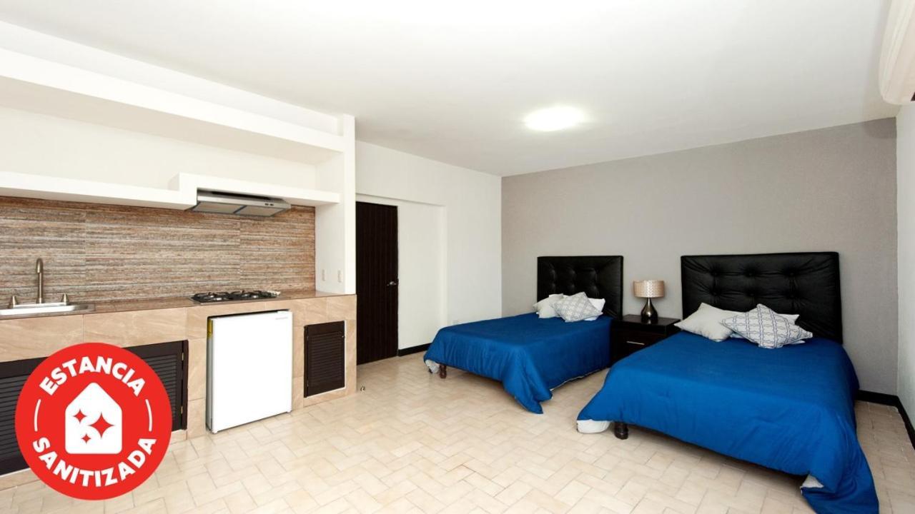 Econosuites مونتيري المظهر الخارجي الصورة